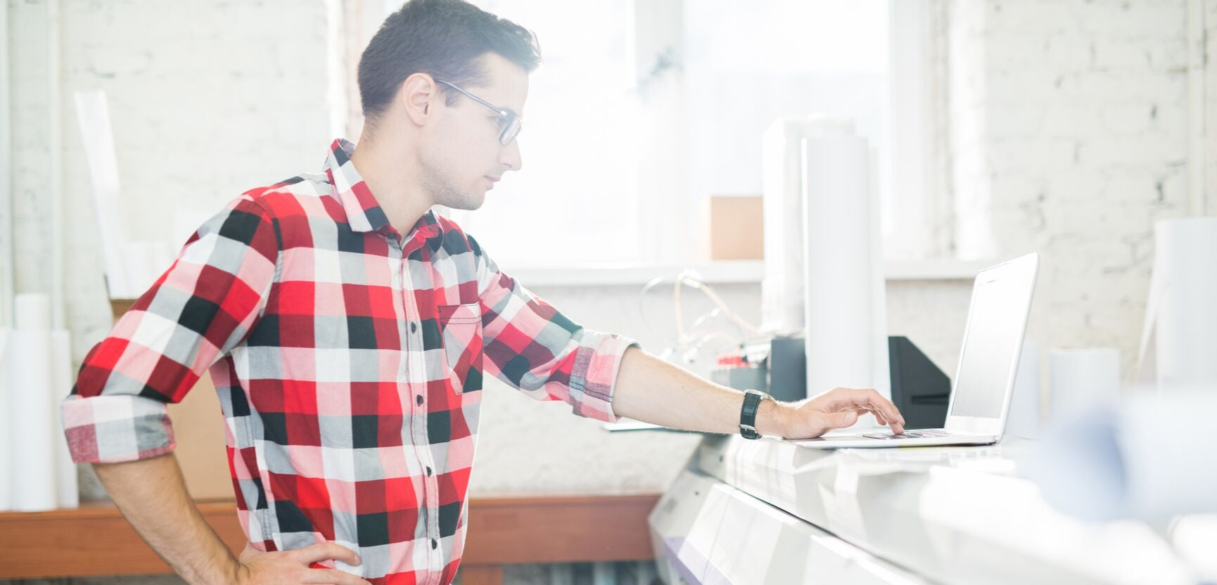 15 Facts About Standing Desks